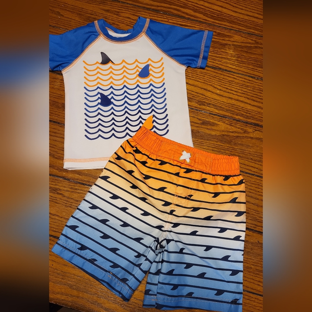 Toddler swimming set, good condition